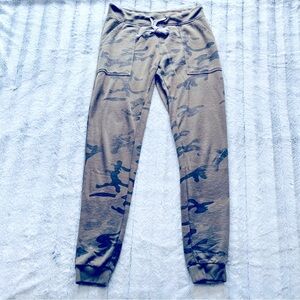 Alternative Apparel joggers camo